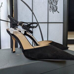 Ann Taylor Two‑Piece Suede Pump – Black – Size 9 (New!)